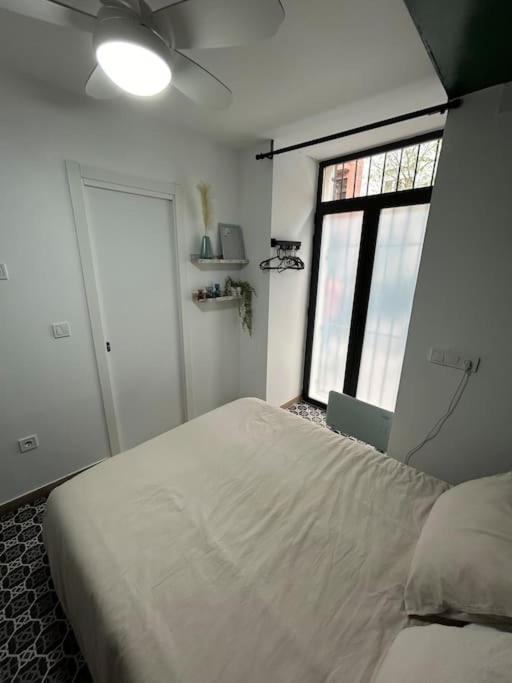 Apartamento Recien Reformado Con 5 Habitaciones Y 3 Banos Madrid Luaran gambar