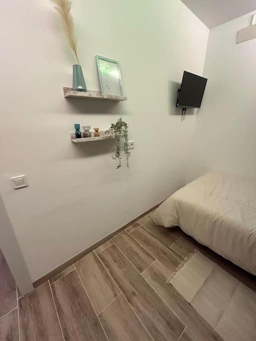 Apartamento Recien Reformado Con 5 Habitaciones Y 3 Banos Madrid Luaran gambar