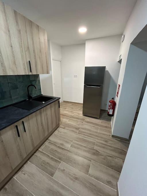 Apartamento Recien Reformado Con 5 Habitaciones Y 3 Banos Madrid Luaran gambar