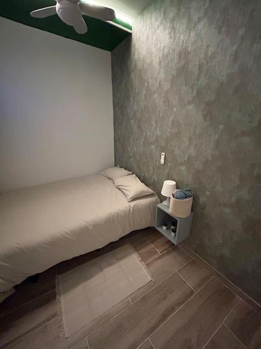 Apartamento Recien Reformado Con 5 Habitaciones Y 3 Banos Madrid Luaran gambar