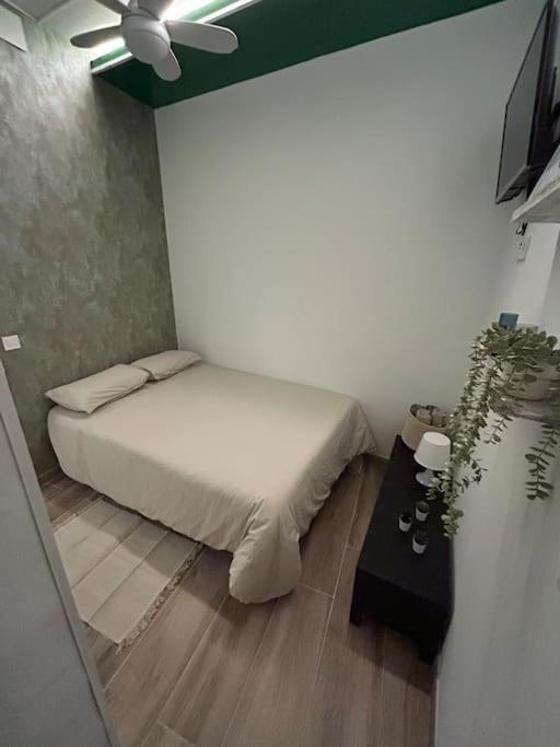 Apartamento Recien Reformado Con 5 Habitaciones Y 3 Banos Madrid Luaran gambar