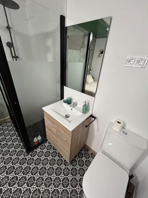 Apartamento Recien Reformado Con 5 Habitaciones Y 3 Banos Madrid Luaran gambar